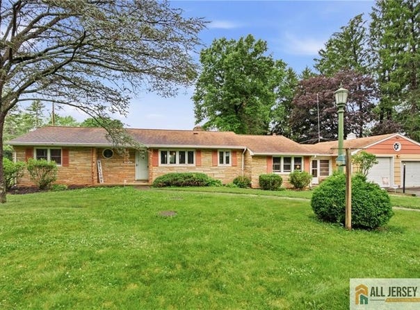 44 Burnt Hill Road, Montgomery, NJ 08558
