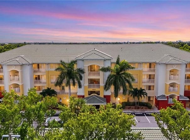 11041 Gulf Reflections Dr, FORT MYERS, FL 33908