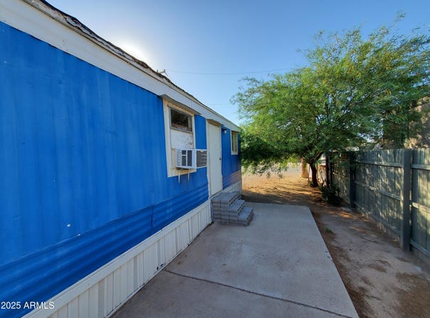 610 W FRONTIER Street, Eloy, AZ 85131