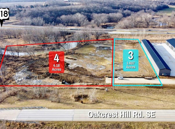 5317 Oakcrest Hill Road SE, Hills, IA 52235