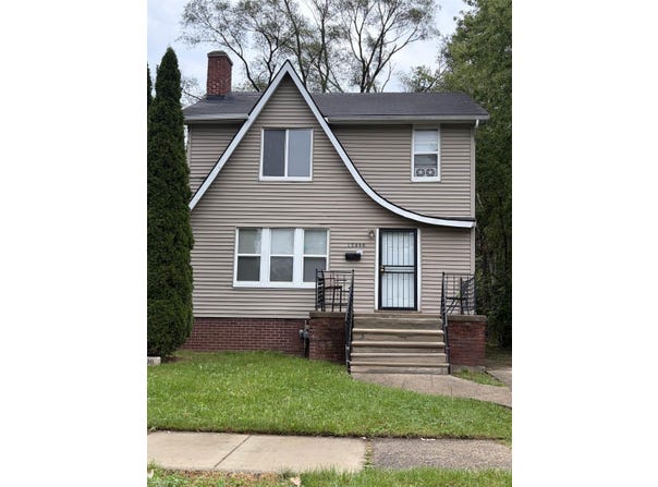 15890 Biltmore Street, Detroit, MI 48227