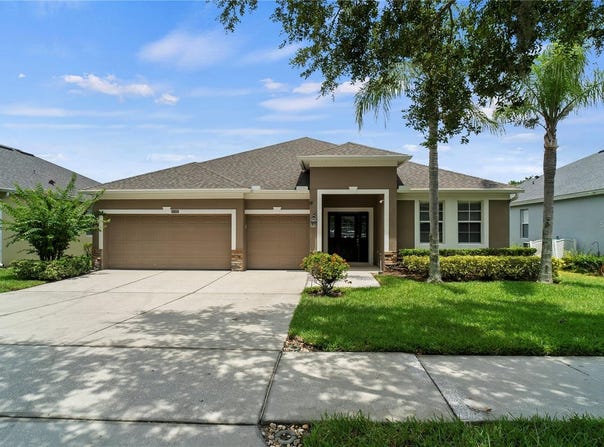 2149 BLACK LAKE BOULEVARD, WINTER GARDEN, FL 34787