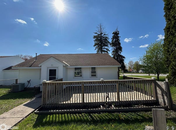 1423 Ellis, Iowa Falls, IA 50126