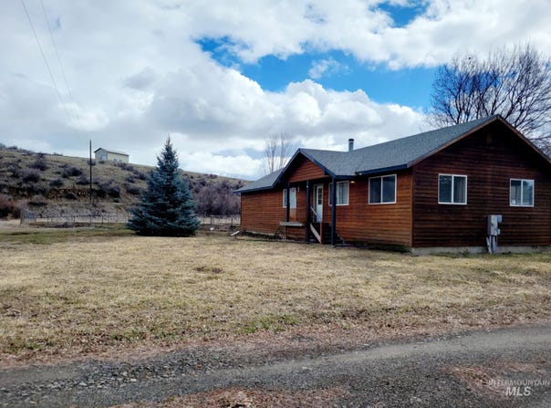 1883 Hwy 95, Council, ID 83612