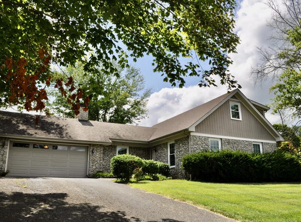 573 Valleybrook Drive, Danville, KY 40422