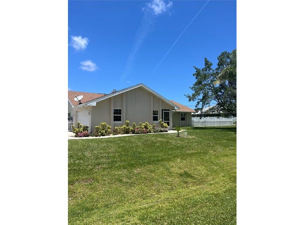 58 FREELAND LANE, PALM COAST, FL 32137