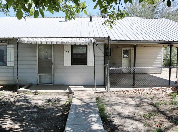 123 Ithaca, Caldwell, ID 83605