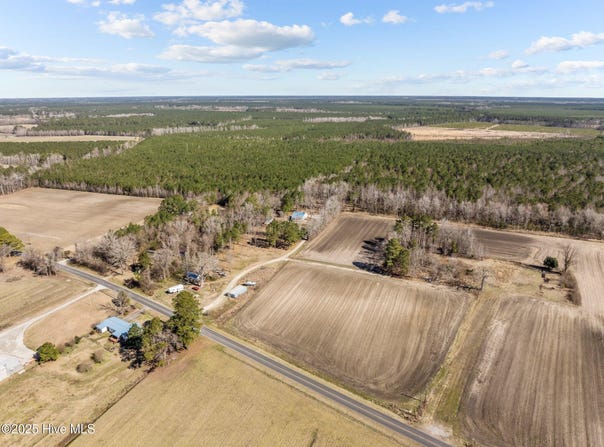 2655 Old Brick Road, Vanceboro, NC 28586