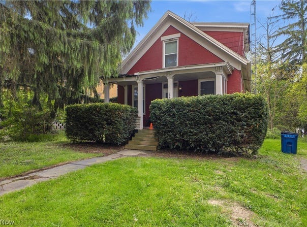 1561 E State Street, Salem, OH 44460