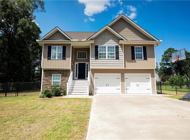 370 Wildwood Circle SE, Calhoun, GA 30701