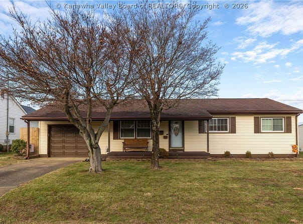 507 Kathnor Lane, Point Pleasant, WV 25550
