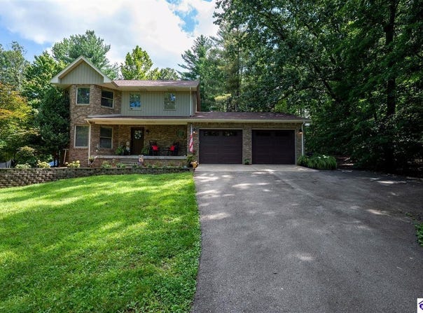 2656 Doe Valley Parkway E, Brandenburg, KY 40108