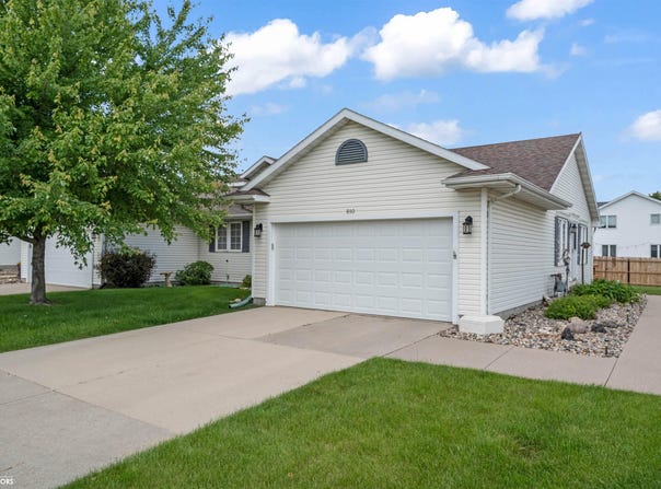 810 NE 5Th Street, Ankeny, IA 50021