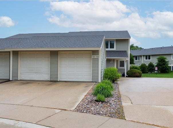 1916 Greenview Place SW, Rochester, MN 55902