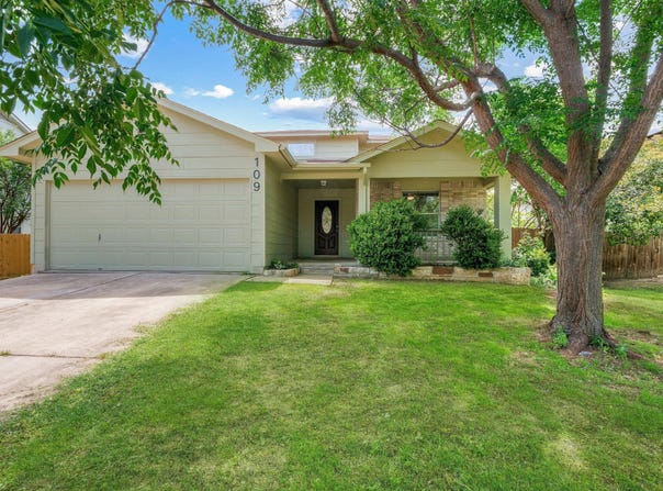 109 Orange Tree LN, Georgetown, TX 78626