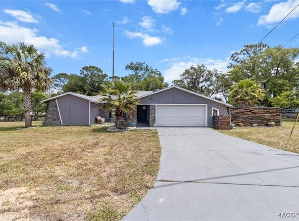 722 Nola Street, Inverness, FL 34452