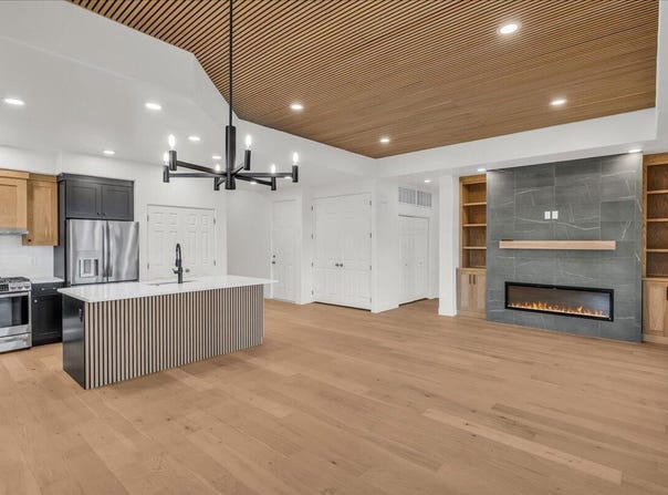 2255 N Tuweap, St George, UT 84770