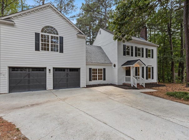 2600 New Oxford Drive, Apex, NC 27539