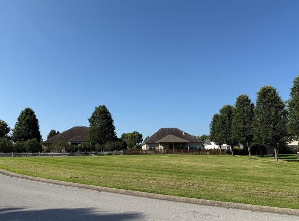 4047 Greentree Road, Versailles, KY 40383