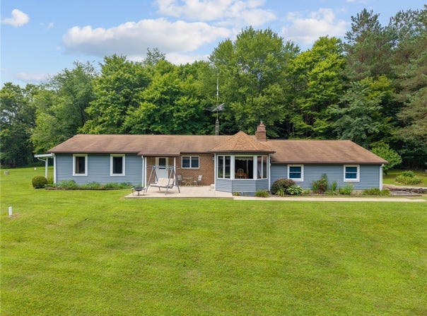 282 Oak Hll Rd, South Bend Twp, PA 15774