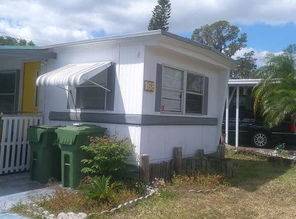 1208 Lee Street, Leesburg, FL 34748