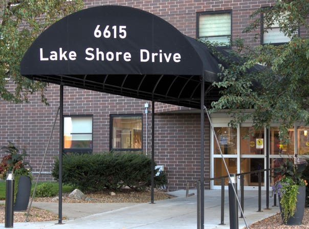 6615 Lake Shore Drive S, Richfield, MN 55423