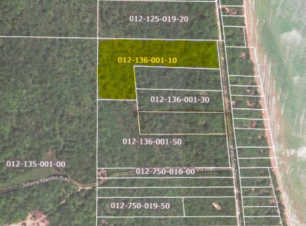 V/L East Side Drive, Beaver Island, MI 49782