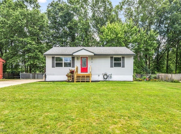 3856 Olmsby Drive, Kent, OH 44240