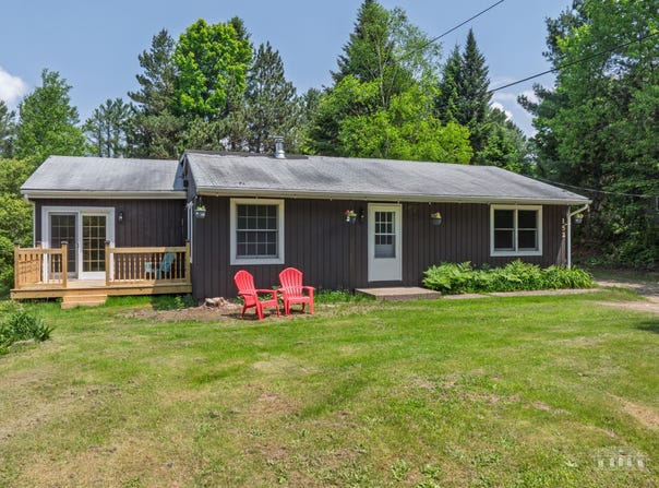 152 Old Military Road, Lake Placid, NY 12946