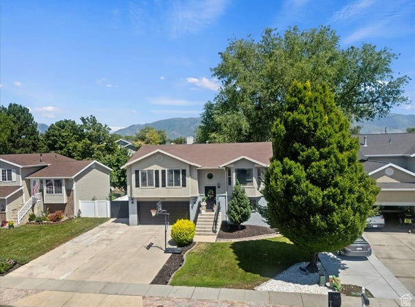2681 S 200 E, Clearfield, UT 84015