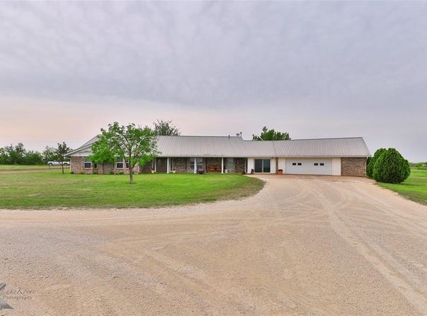 133 County Road 143, Lawn, TX 79530