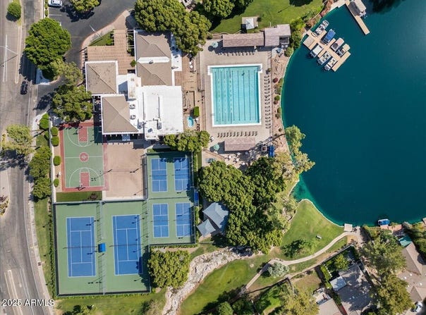 5200 S LAKESHORE Drive, Tempe, AZ 85283