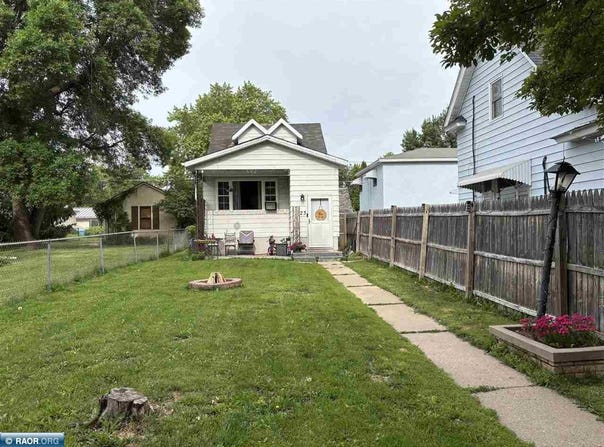 2523 4th Avenue East, Hibbing, MN 55746