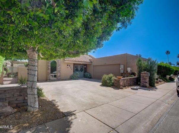 971 E ACACIA Circle, Litchfield Park, AZ 85340
