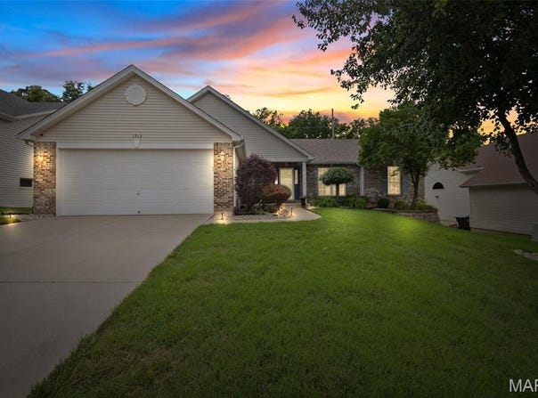 1513 Parsons Bend Court, O'Fallon, MO 63366