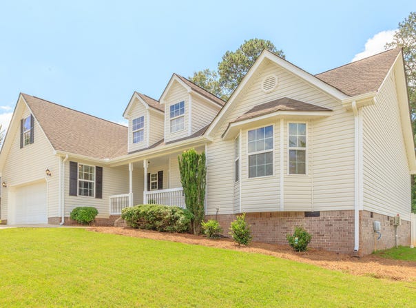 84 Pleasant Ridge Circle, Rock Spring, GA 30739