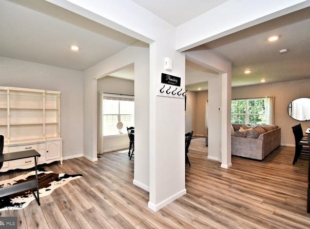 3018 LYNWOOD COURT, PENNSBURG, PA 18073