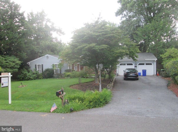 14 CHERBOURG Court, POTOMAC, MD 20854