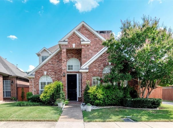 310 Moss Hill Road, Irving, TX 75063