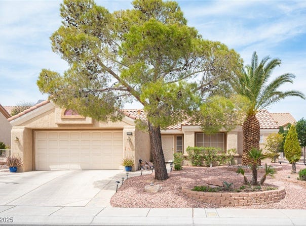 2737 Tumble Brook Drive, Las Vegas, NV 89134