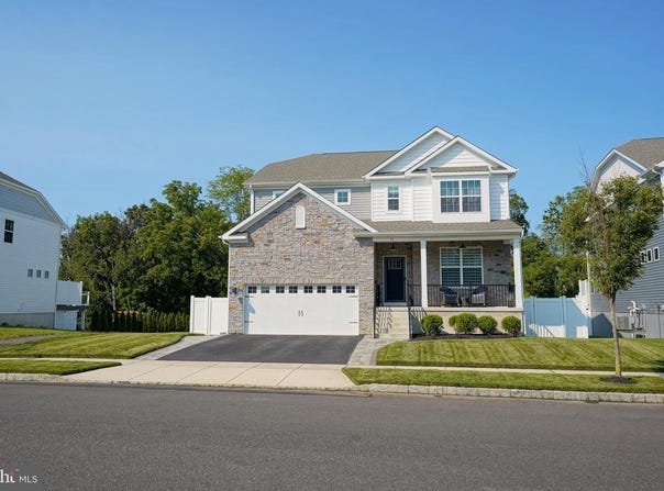 71 WESTMONT DR, MEDFORD, NJ 08055