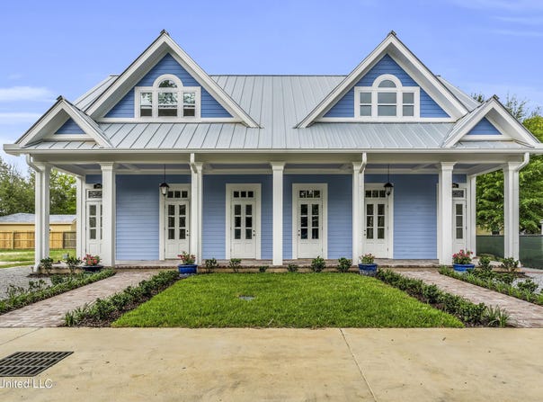 336 State Street, Bay Saint Louis, MS 39520