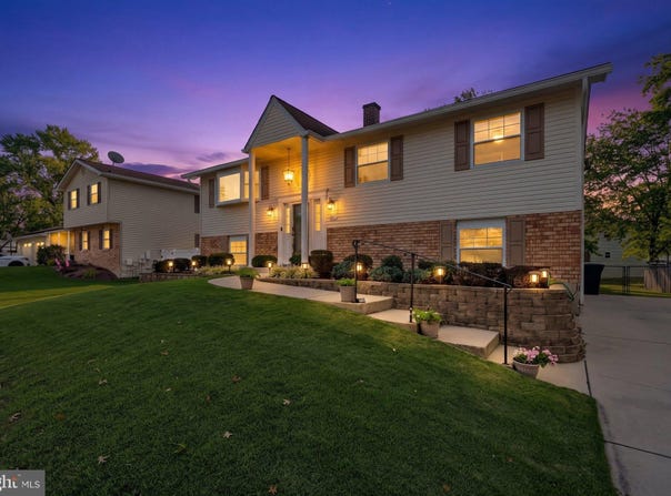852 MEADOW HEIGHTS Lane, ARNOLD, MD 21012
