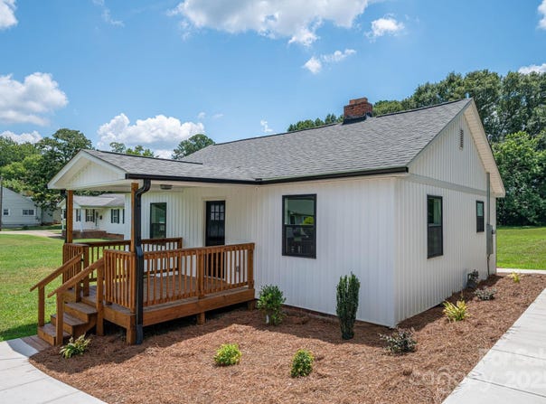 606 Mauney Avenue, Kings Mountain, NC 28086