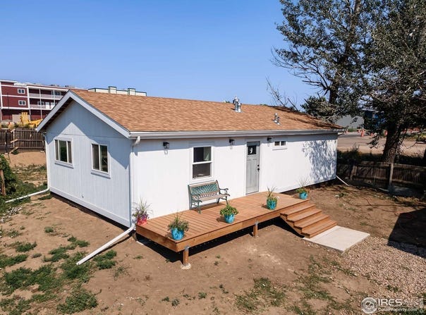 206 3rd St, Mead, CO 80542