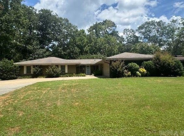 1212 N Main Street, Monticello, AR 71655