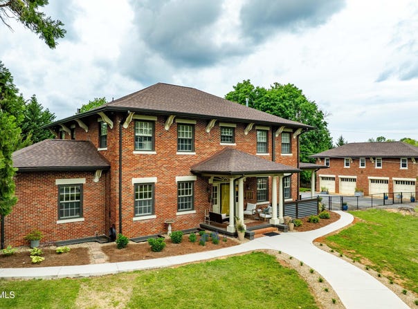 2107 Bartlett Street, Johnson City, TN 37601