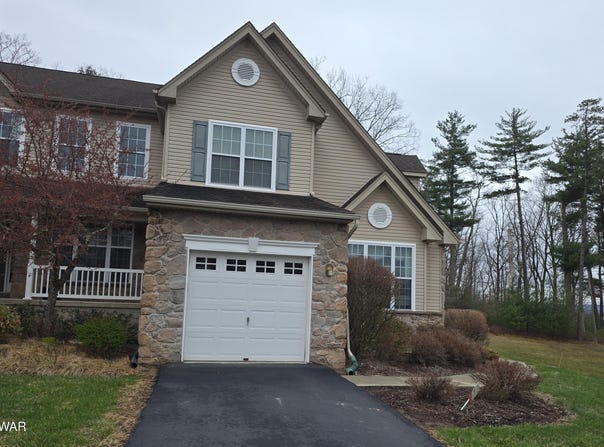 1712 Big Ridge Drive, East Stroudsburg, PA 18302