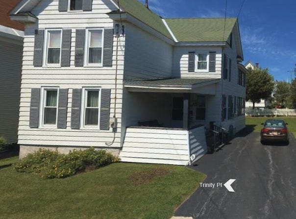 27 Trinity Place, Amsterdam, NY 12010