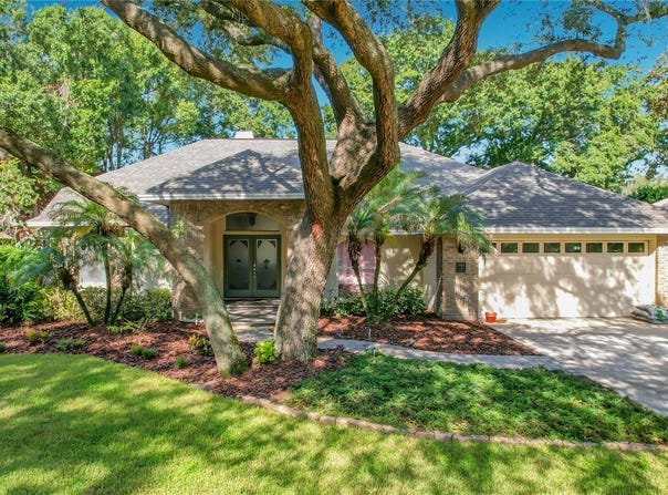 2803 ASTON Avenue, PLANT CITY, FL 33566
